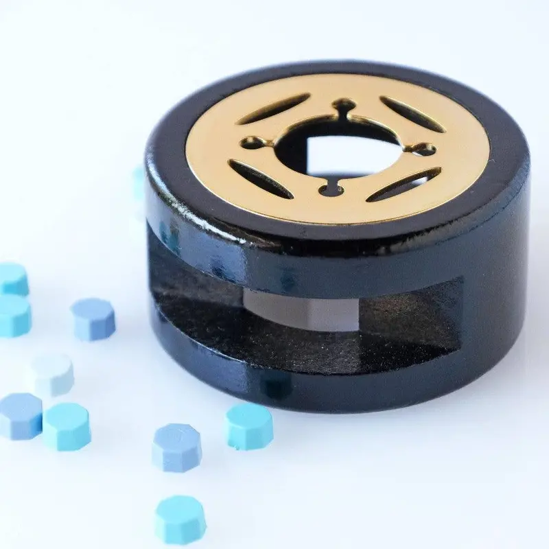 Bee Creative Wax Melting Furnace Tool 1