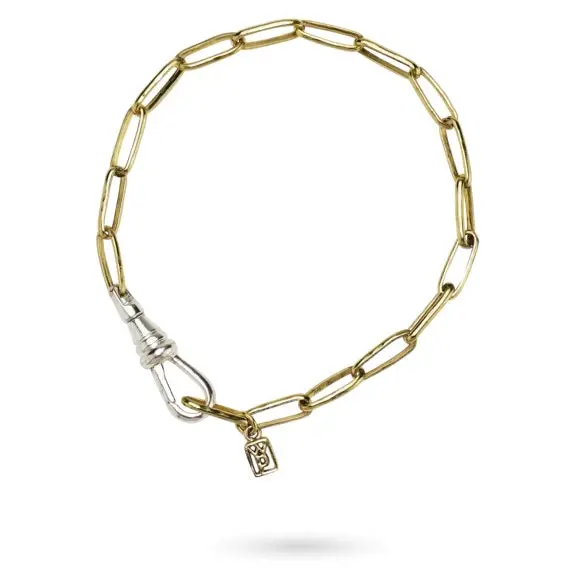 The Invitation Bracelet – Elegant Script-Engraved Bangle 1